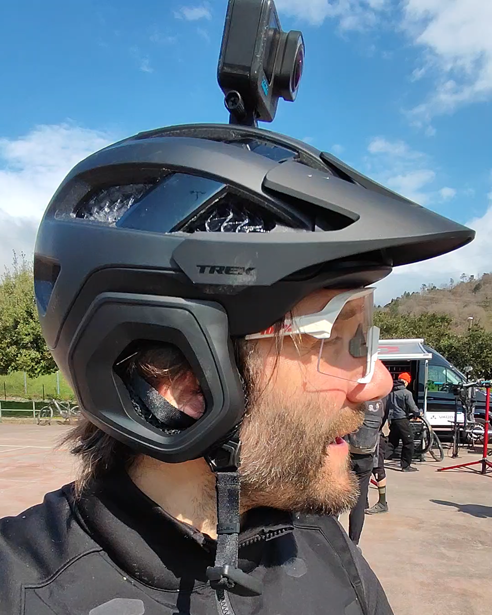 trek blaze wavecel casco trail ebike 2025